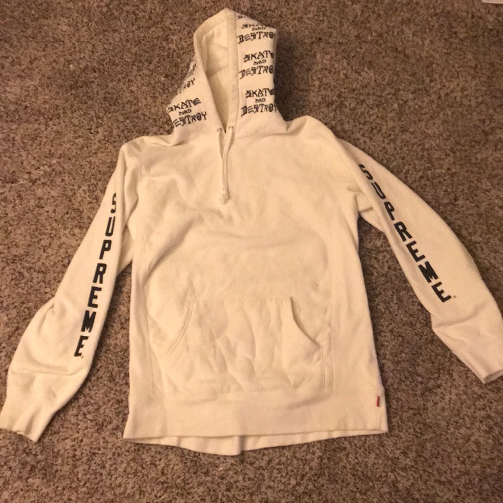 Supreme x thrasher hoodie (100% AUTHENTIC)